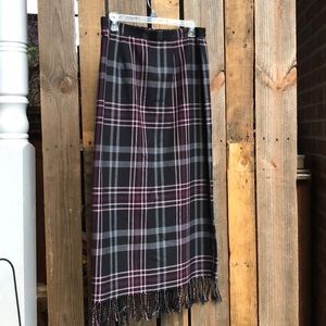 ⭐️3 for $29 Studio C Plaid Maxi Skirt